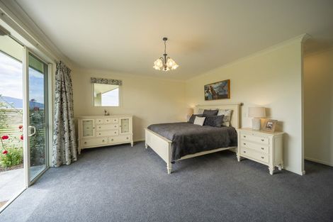 Photo of property in 120 Aparima Drive, Te Anau, 9600