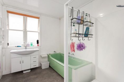 Photo of property in 1/178 Waimairi Road, Ilam, Christchurch, 8041