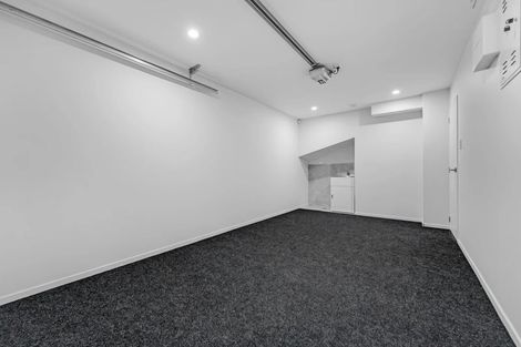 Photo of property in 163a Bradbury Road, Botany Downs, Auckland, 2010