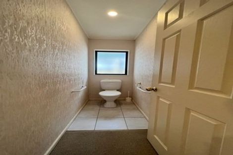 Photo of property in 104 Westerham Drive, Dannemora, Auckland, 2016