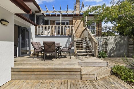 Photo of property in 364 Cobham Drive, Hillcrest, Hamilton, 3216