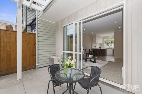 Photo of property in 5 Poaka Road, Hobsonville, Auckland, 0616