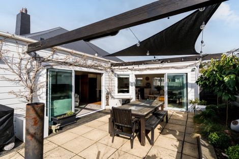 Photo of property in 33 Ings Avenue, Saint Clair, Dunedin, 9012