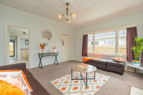 Photo of property in 18 Beihlers Road, Weymouth, Auckland, 2103
