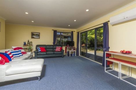 Photo of property in 36 Totara Park Avenue, Motueka, 7120