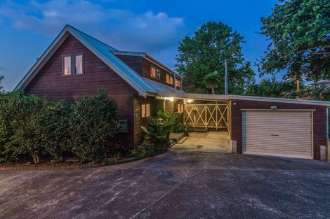 Photo of property in 74 Colwill Road, Massey, Auckland, 0614