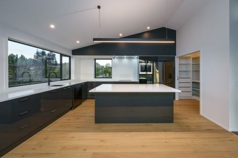 Photo of property in 93 Plantation Road, Wanaka, 9305