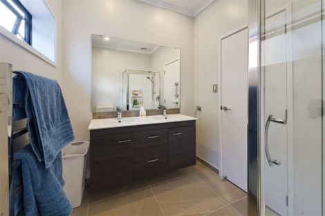 Photo of property in 145 Hobsonville Point Road, Hobsonville, Auckland, 0616