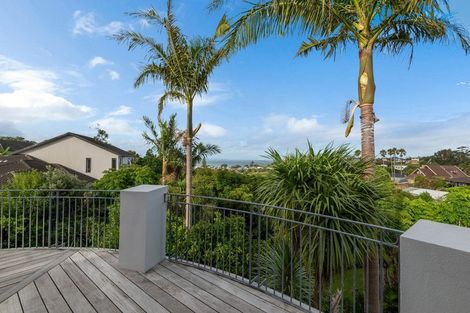 Photo of property in 71 William Bayes Place, Red Beach, 0932