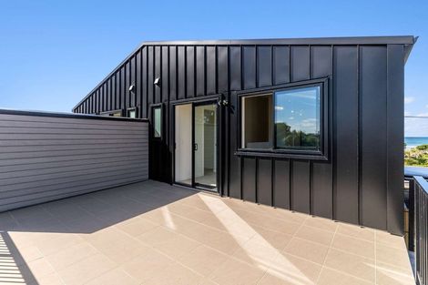 Photo of property in 85b Marine Parade, North New Brighton, Christchurch, 8083