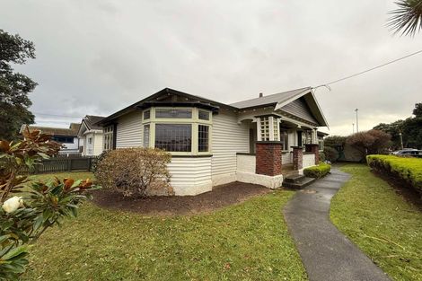 Photo of property in 1 Para Street, Miramar, Wellington, 6022