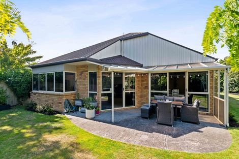 Photo of property in 3 Hamish Place, Westmorland, Christchurch, 8025