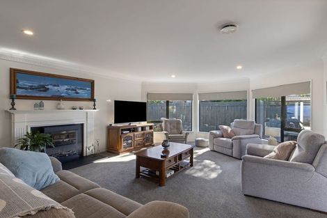 Photo of property in 18 Dougherty Place, Hokowhitu, Palmerston North, 4410