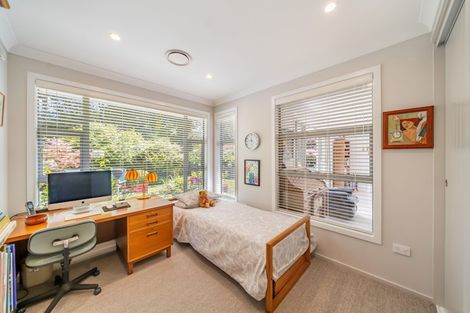Photo of property in 6 Bateson Way, Heretaunga, Upper Hutt, 5018