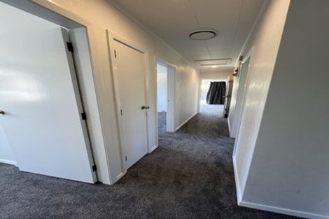 Photo of property in 13 Saint Ronans Avenue, Waterloo, Lower Hutt, 5011