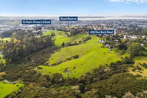 Photo of property in 458 Don Buck Road, Massey, Auckland, 0614