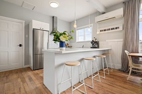 Photo of property in 120 Lyttelton Street, Spreydon, Christchurch, 8024