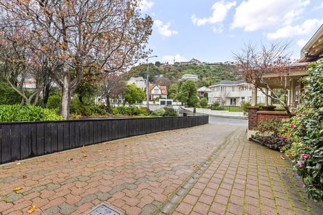 Photo of property in 241 Bay View Road, Saint Clair, Dunedin, 9012