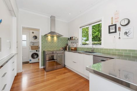 Photo of property in 67 Galloway Street, Hamilton East, Hamilton, 3216