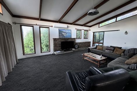 Photo of property in 8 Earnslaw Terrace, Queenstown, 9300