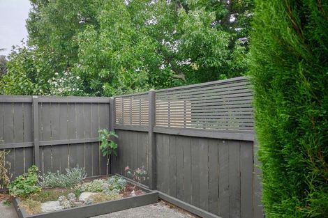 Photo of property in 4/20 Nikau Street, New Lynn, Auckland, 0600