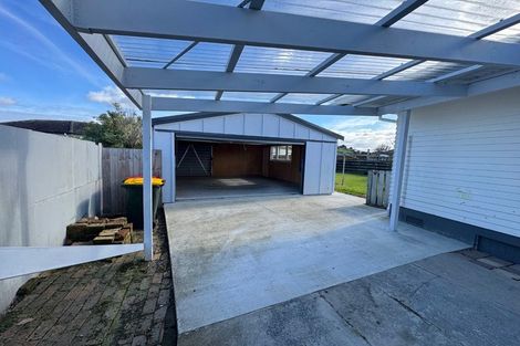 Photo of property in 391 Bucklands Beach Road, Bucklands Beach, Auckland, 2012