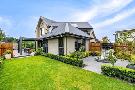 Photo of property in 562a Bower Avenue, Parklands, Christchurch, 8083