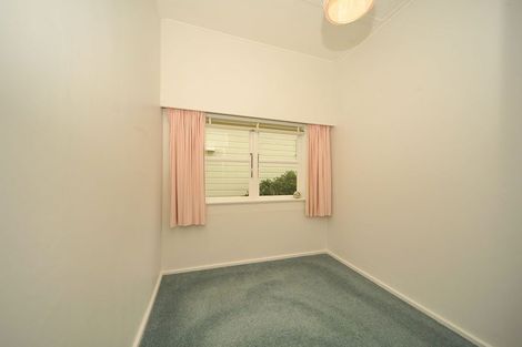 Photo of property in 12 Fernhill Terrace, Wadestown, Wellington, 6012