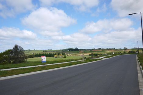 Photo of property in 14 Thomason Crescent, Pokeno, 2402