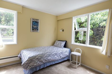 Photo of property in 103 Churchill Drive, Crofton Downs, Wellington, 6035