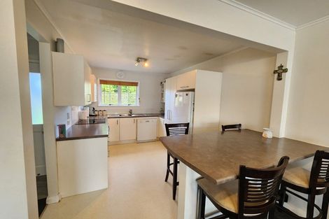 Photo of property in 13 Buchanan Road, Kingseat, Papakura, 2580