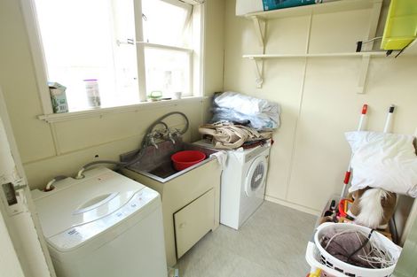 Photo of property in 44 Casey Avenue, Fairfield, Hamilton, 3214