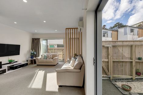 Photo of property in 7u9 Handyside Street, Tawa, Wellington, 5028