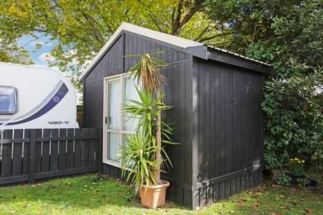 Photo of property in 50a Kitchener Road, Waiuku, 2123