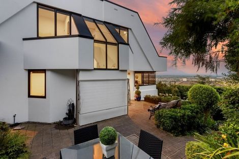 Photo of property in 31 Harry Ell Drive, Cashmere, Christchurch, 8022