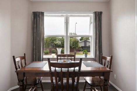 Photo of property in 3 Tingey Place, Awapuni, Palmerston North, 4412