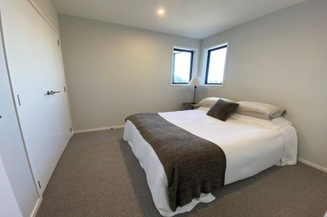 Photo of property in 1 Komata Crescent, Papamoa Beach, Papamoa, 3118
