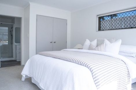 Photo of property in 16 Madison Place, Morningside, Whangarei, 0110