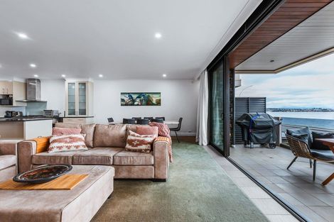 Photo of property in 88 Lake Terrace, Taupo, 3330