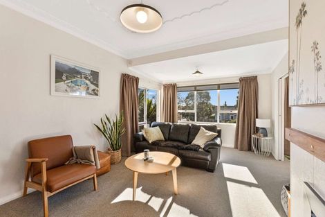 Photo of property in 9 Selwyn Street, Lower Vogeltown, New Plymouth, 4310