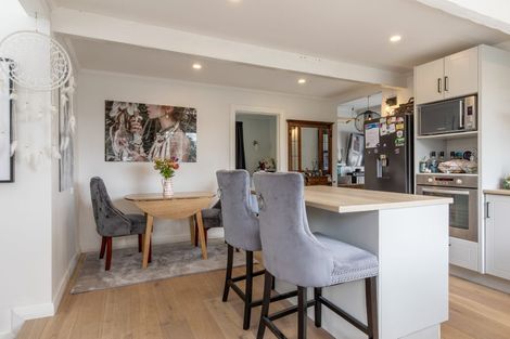 Photo of property in 13 Racecourse Road, Waipukurau, 4200