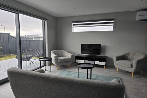 Photo of property in 4 Canal Place, Twizel, 7901