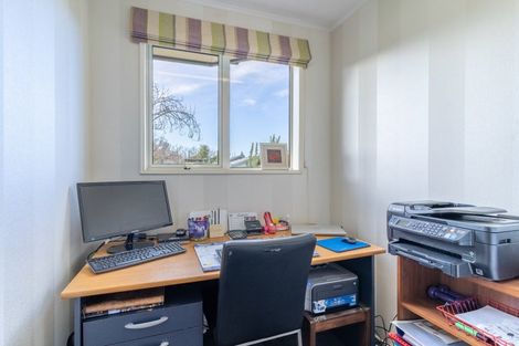 Photo of property in 234 Park Street, Winton, 9720