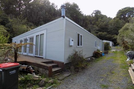 Photo of property in 97 Tawhai Street, Stokes Valley, Lower Hutt, 5019