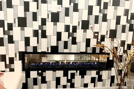 Photo of property in 37 Newington Road, Henderson, Auckland, 0612