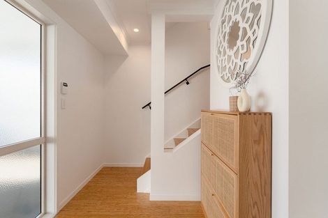 Photo of property in 8/3 Leinster Avenue, Mount Maunganui, 3116