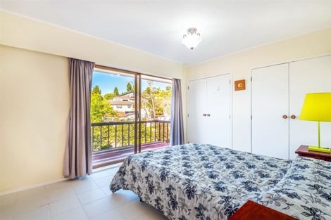 Photo of property in 14 Calman Place, Chatswood, Auckland, 0626