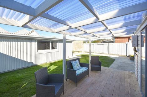 Photo of property in 76 Wesley Street, South Dunedin, Dunedin, 9012