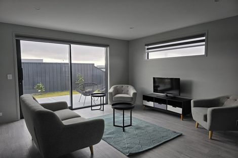 Photo of property in 4 Canal Place, Twizel, 7901