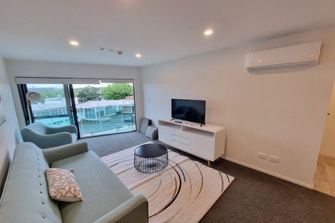 Photo of property in 307/9 East Street, Papakura, 2110